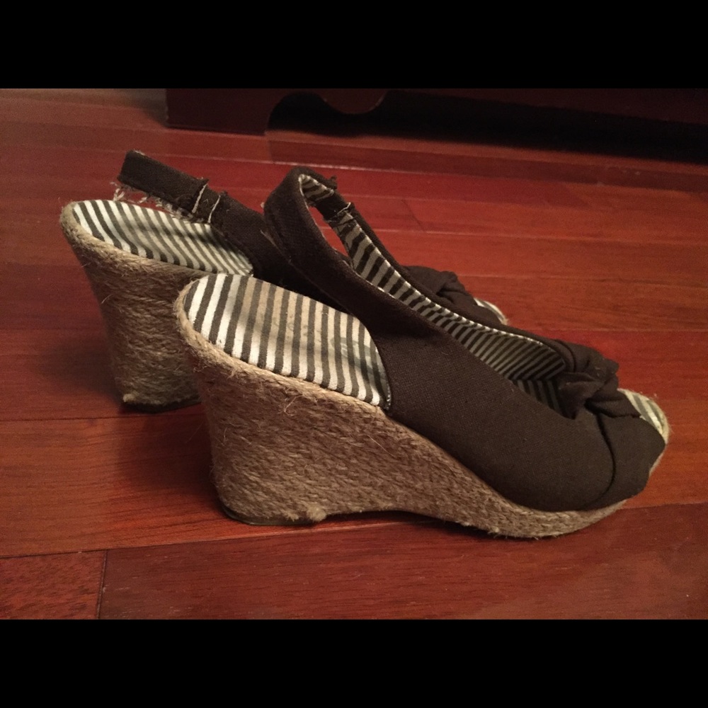 Wedges - Picture 5 of 5